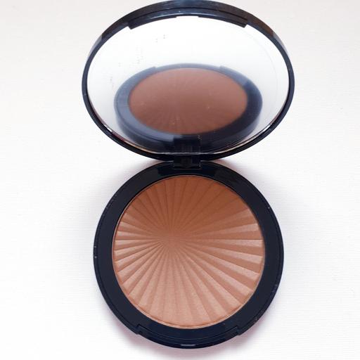 Buy & Sell Surrey Spelthorne - Photos for BareMinerals The Sunlit Bronze 32g New