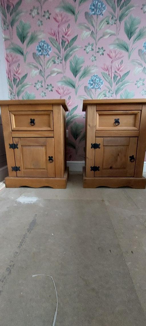 Buy & Sell Merseyside Sefton - Photos for 2 x country wooden decorative side tables