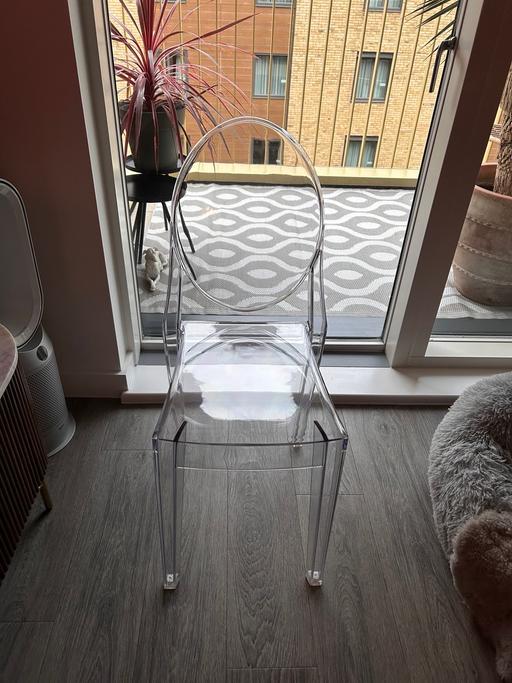 Buy & Sell West London Chiswick - West London - Photos for Ghost chair set (2)