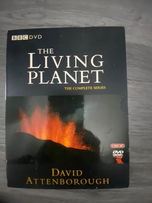 Buy & Sell West Midlands Sandwell - Photos for The living planet David Attenborough full box