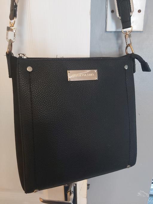 Buy & Sell County Durham Crook - County Durham - Photos for river island bag