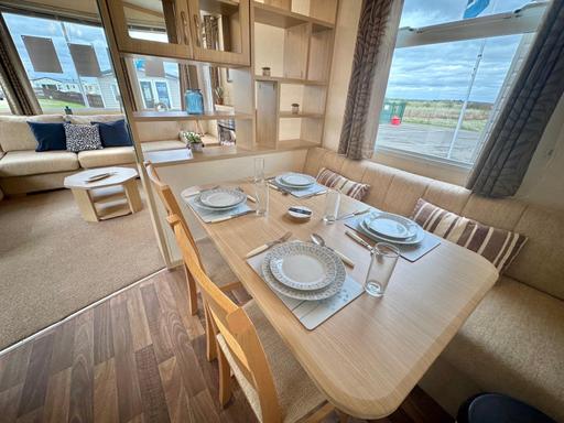 Residential Property Essex Maldon - Photos for 2 bedroom static caravan