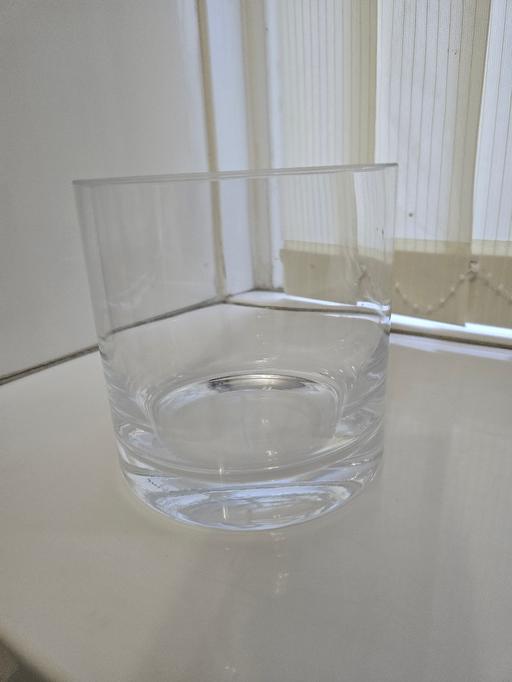 Buy & Sell Lancashire Hyndburn - Photos for Clear Cylinder Vase