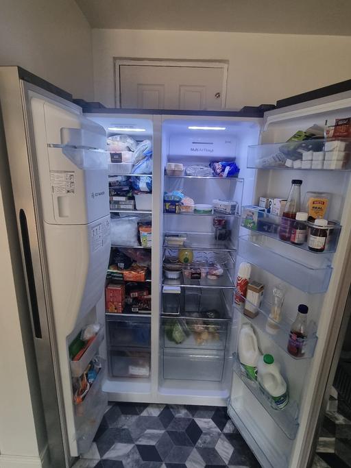 Buy & Sell West Midlands Birmingham - Photos for fridge freezer ice and water dispenser