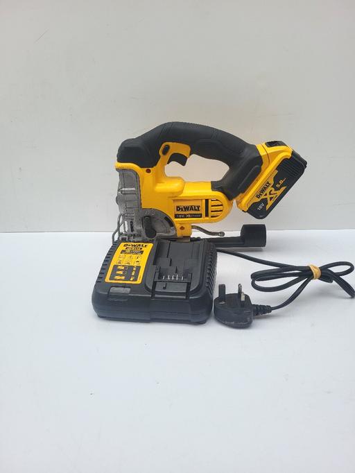 Buy & Sell West Midlands Sandwell - Photos for DeWalt DCS331 18V XR Li-Ion Jigsaw 1x5.0ah