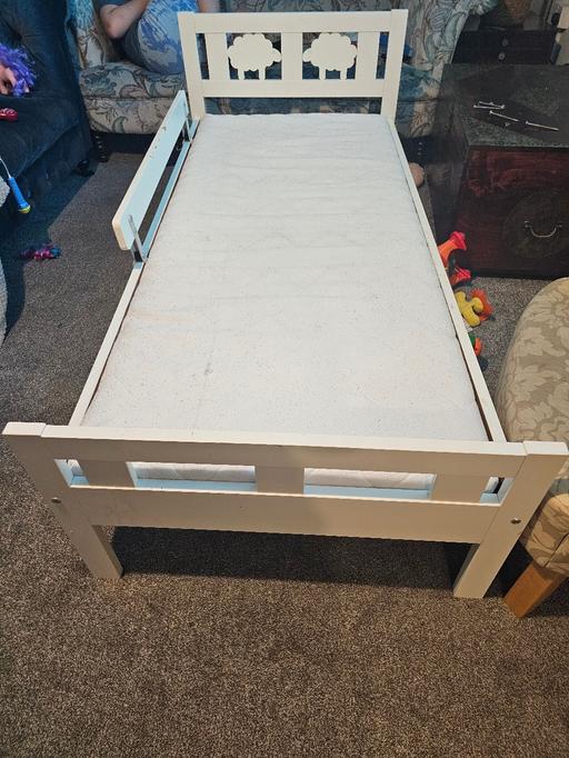 Buy & Sell West Midlands Sandwell - Photos for ikea toddler bed