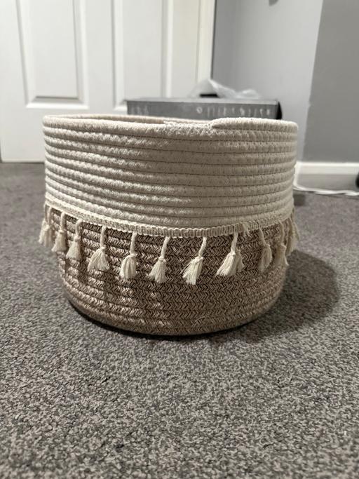 Buy & Sell East London Blackwall - East London - Photos for Small woven braided basket