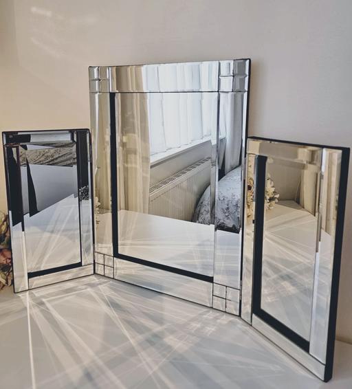 Buy & Sell East London Becontree - East London - Photos for Dressing table mirror