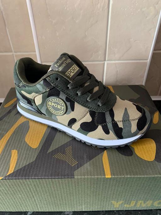 Buy & Sell County Durham Darlington - Photos for camouflage/black trainers,size 3,new in box