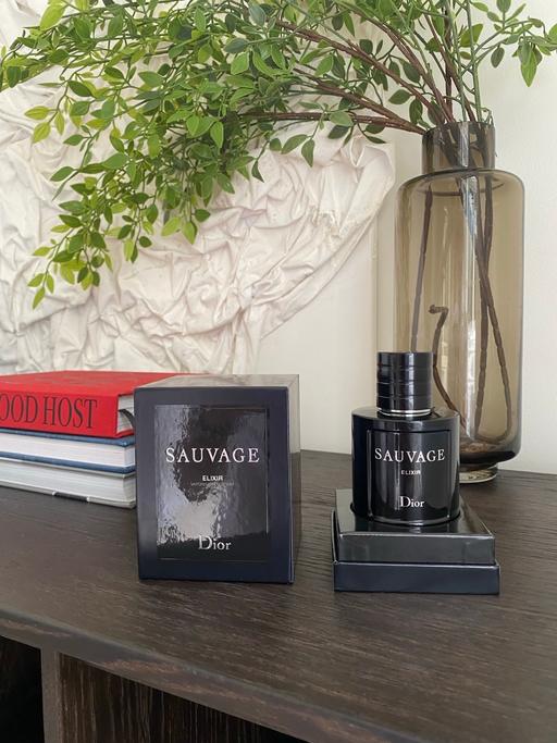 Buy & Sell Hampshire Fareham - Photos for Dior sauvage elixir 100ml