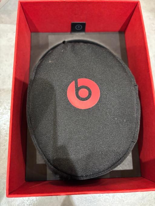 Buy & Sell West Midlands Wolverhampton - Photos for Beats solo 3 wireless