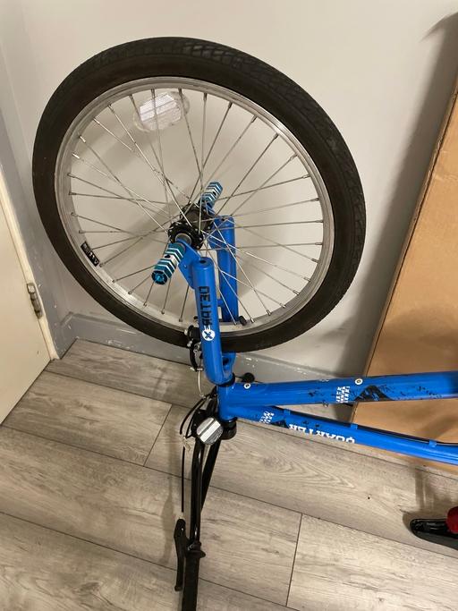 Buy & Sell South East London Maze Hill - South East London - Photos for Blue BMX Bike