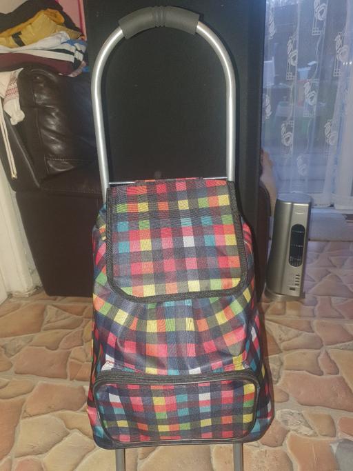 Buy & Sell West Midlands Dudley - Photos for 3ft Shopping Trolley, Great Condition, Clean