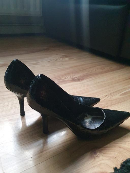 Buy & Sell South East London Surrey Quays - South East London - Photos for Black High Heels Size 4