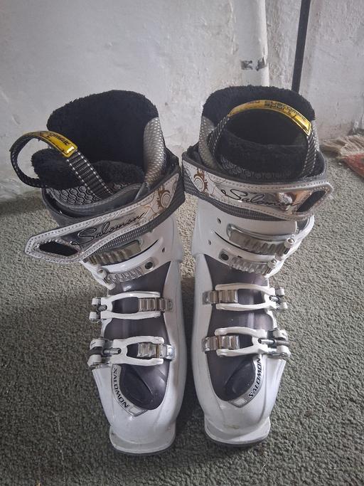 Buy & Sell Hampshire Winchester - Photos for Ski boots.