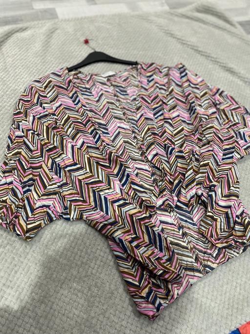 Buy & Sell West London Hillingdon - Photos for Light summer cardigan