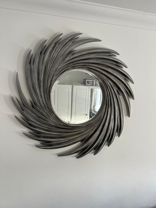 Buy & Sell East London Ardleigh Green - East London - Photos for Swirl wall mirror