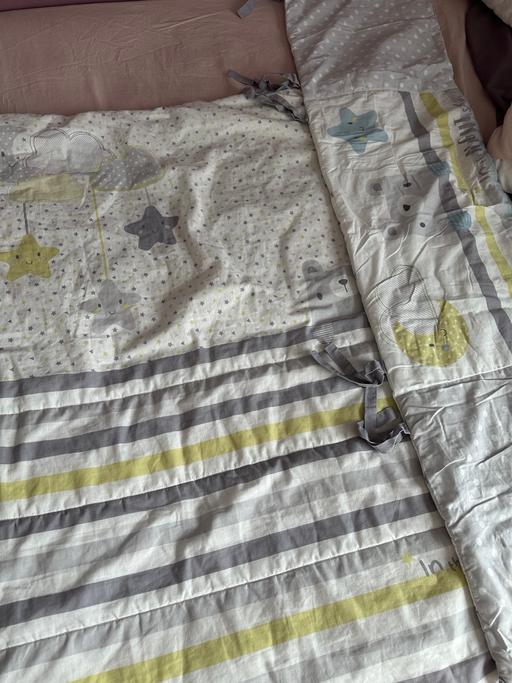 Buy & Sell East London Bromley by Bow - East London - Photos for Cot Bed - Night Sky Blanket & bumper