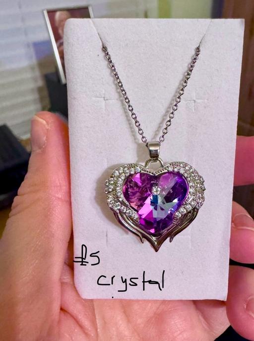 Buy & Sell South West London Kingston upon Thames - Photos for New Crystal heart necklace