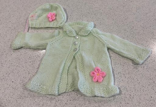 Buy & Sell Wiltshire Swindon - Photos for 6-12 months hand knit