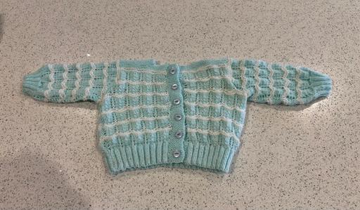 Buy & Sell Wiltshire Swindon - Photos for 6-9 months hand knit cardigan