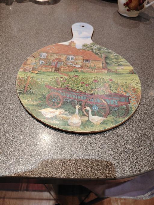 Buy & Sell Staffordshire Stoke-on-Trent - Photos for Vintage Cloverleaf Chopping Cutting board