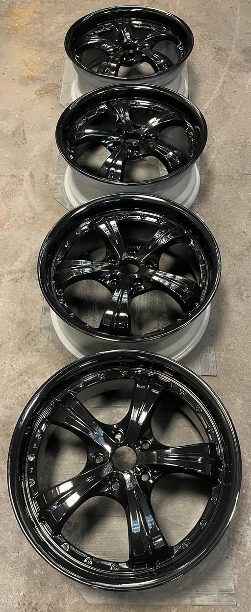 Vehicles West Midlands Wolverhampton - Photos for 19” VSKF Style Alloy Wheels: 5x120