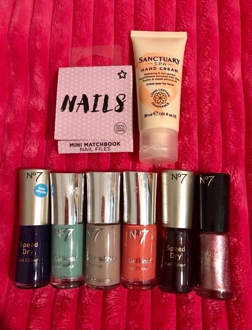 Buy & Sell Newport - Wales Newport - NP19 - Photos for NAIL SET.