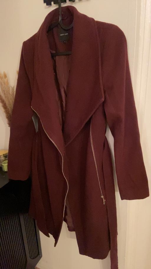 Buy & Sell West Midlands Birmingham - Photos for Burgundy wrap zip up coat.