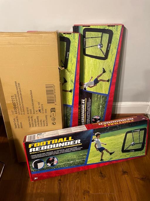 Buy & Sell Merseyside Liverpool - Photos for Football rebounder & goal 2 in 1 - new