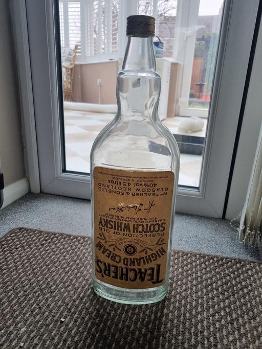 Buy & Sell Cambridgeshire Huntingdonshire - Photos for old pub whisky bottle