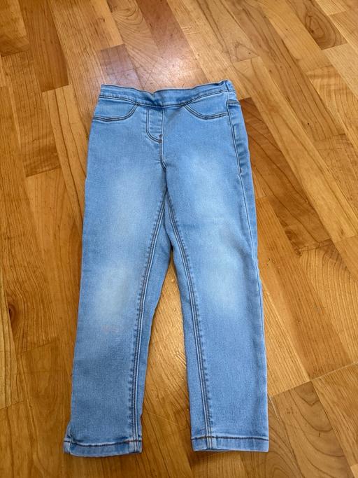 Buy & Sell West London Hounslow - Photos for Girls blue jeans