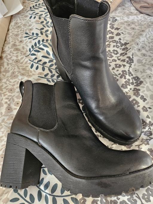 Buy & Sell North Yorkshire Middlesbrough - Photos for Black chunky ankle boots