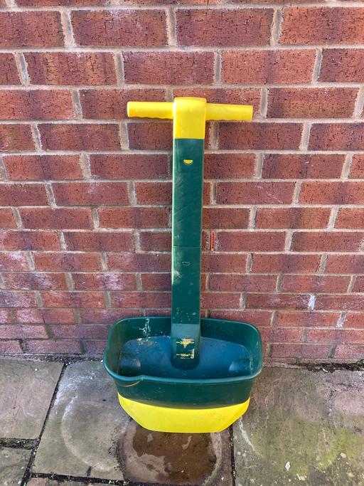 Buy & Sell Flintshire - Wales Treuddyn - Flintshire - Photos for Garden spreader