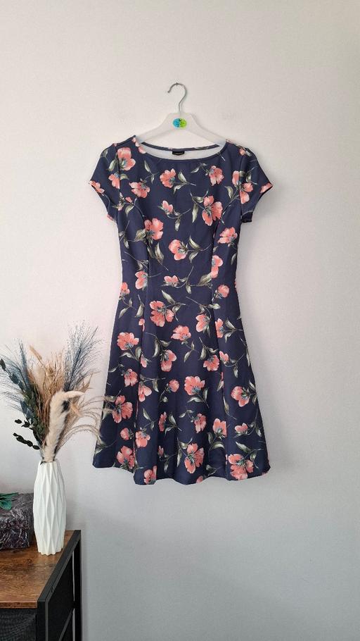 Buy & Sell Swansea - Wales Blaenymaes - Swansea - Photos for Floral print short sleeve skaters dress