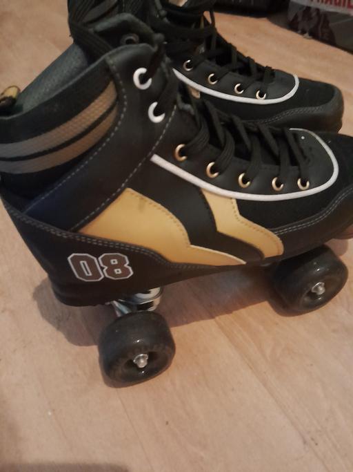 Buy & Sell West Midlands Sandwell - Photos for roller skates