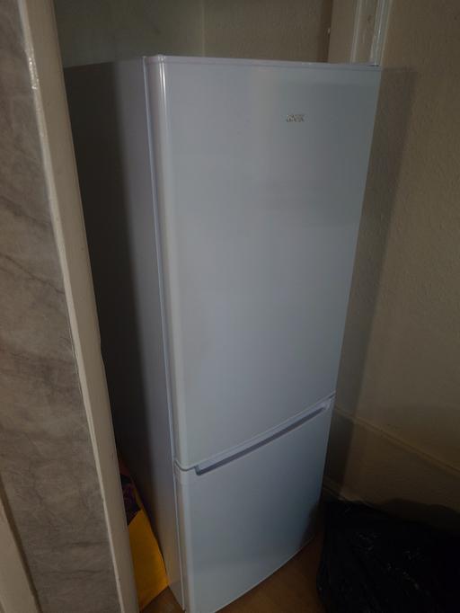 Buy & Sell West Midlands Sandwell - Photos for Fridge Freezer ( like new )