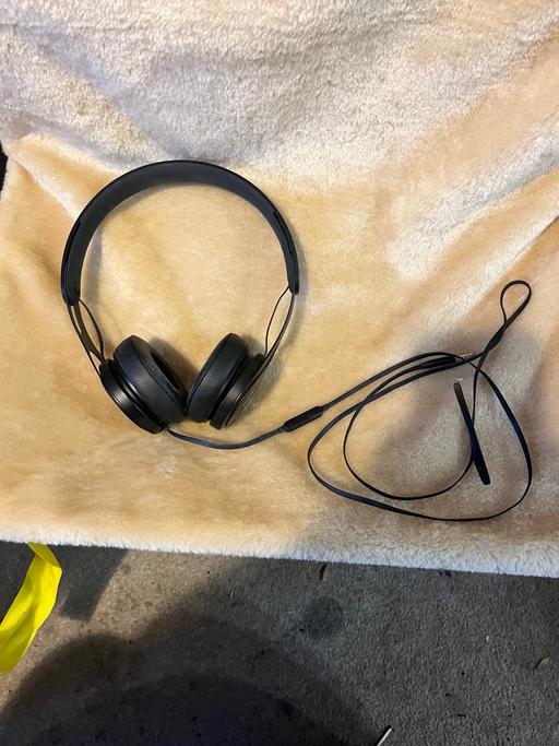 Buy & Sell Surrey Elmbridge - Photos for Beats headphones