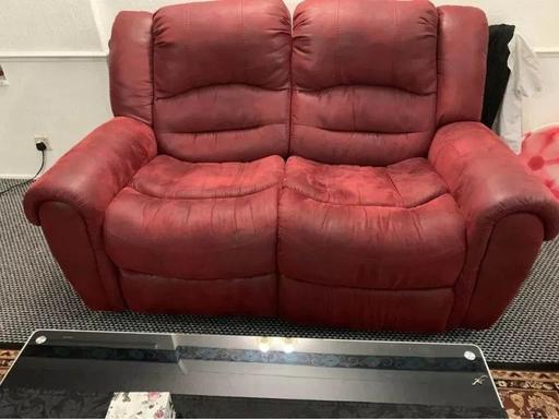 Buy & Sell West Midlands Birmingham - Photos for 3+2 burgundy recliner sofa set