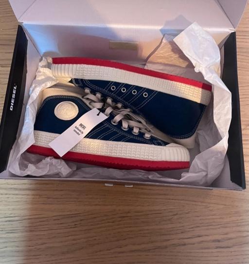 Buy & Sell South East London Croydon - Photos for Diesel shoes red and blue