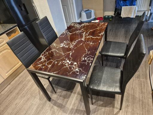 Buy & Sell South West London Norbury - South West London - Photos for choc brown and marble affect glass table