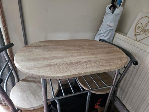 Buy & Sell Greater Manchester Bolton - Photos for Table and chairs set