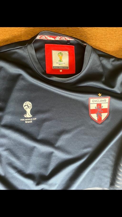 Buy & Sell Leicestershire Hinckley and Bosworth - Photos for England 2014 World Cup Brazil size m