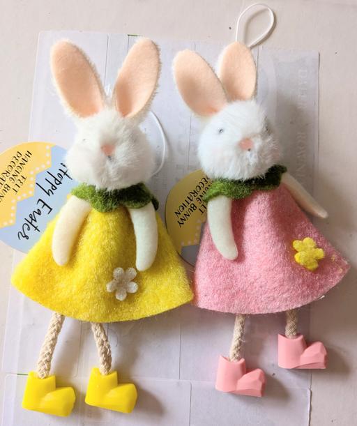 Buy & Sell Blaenau Gwent Georgetown - Blaenau Gwent - Photos for 🐰 2 x Easter bunny's in yellow/pink with rop