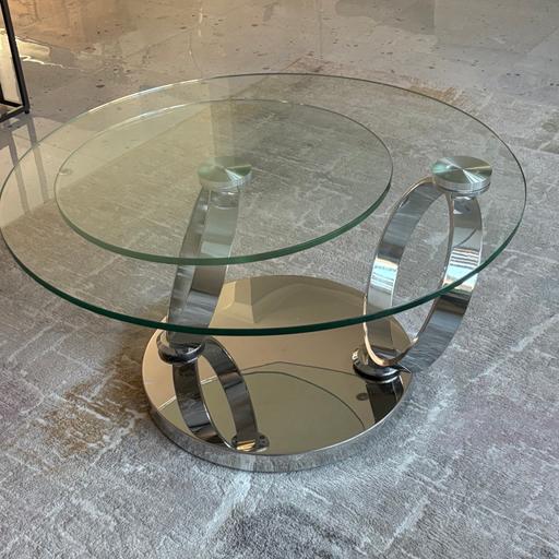 Buy & Sell Lincolnshire North Lincolnshire - Photos for Glass Coffee Table swivel set