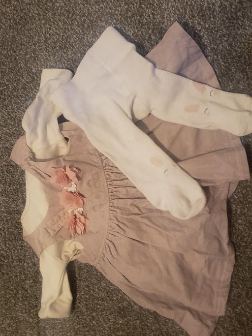 Buy & Sell Wrexham - Wales Pentre Broughton - Wrexham - Photos for baby girl newborn clothes bundle