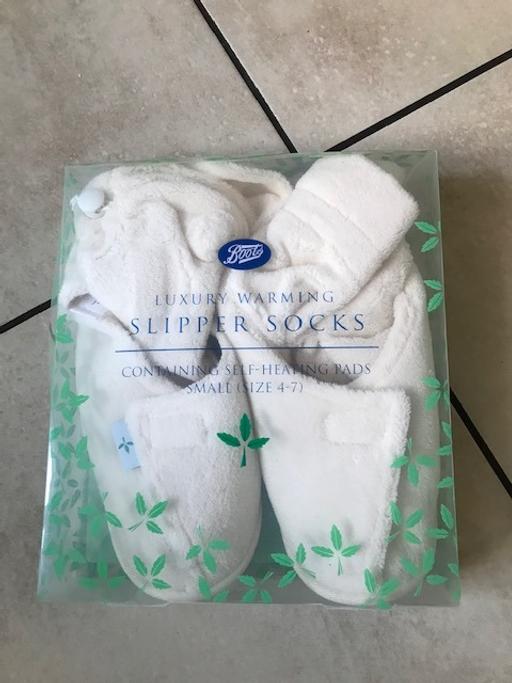 Buy & Sell Warwickshire Nuneaton and Bedworth - Photos for Brand New Luxury Boot`s Warming Slipper Socks