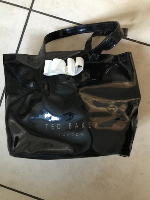 Buy & Sell Warwickshire Nuneaton and Bedworth - Photos for Excellent Ted Baker Handbag