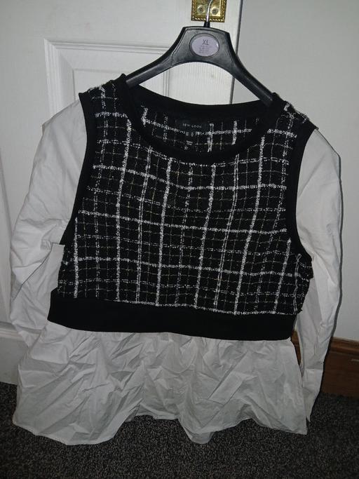 Buy & Sell West Midlands Dudley - Photos for New look 2 in 1 - Shirt and vest