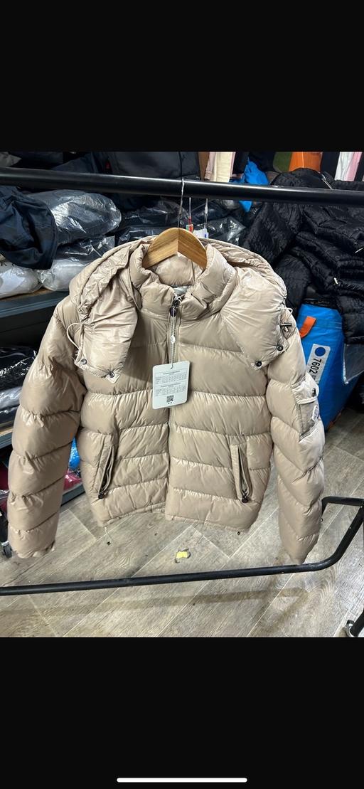 Buy & Sell Surrey Epsom and Ewell - Photos for MONCLER MAYA DOWN PUFFER JACKET